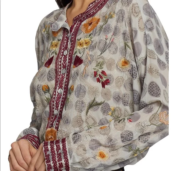 SOLD*** $315 NWT Sz 3X Jessabella Johnny Was 100% Silk Embroidered Blouse - Picture 7 of 16